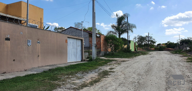 Imagem Casa com 3 Quartos à Venda, em Nova Esmeraldas - Esmeraldas Imagem Casa com 3 Quartos à Venda, em Nova Esmeraldas - Esmeraldas