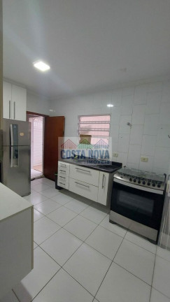 Imagem Casa com 2 Quartos à Venda, 72 m² Imagem Casa com 2 Quartos à Venda, 72 m²