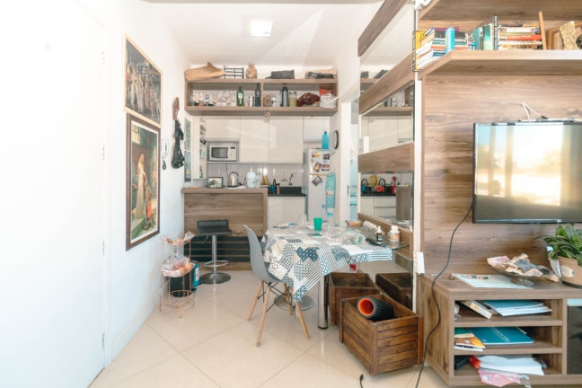 Imagem Imóvel com 1 Quarto à Venda, em Centro Histórico - Porto Alegre Imagem Imóvel com 1 Quarto à Venda, em Centro Histórico - Porto Alegre