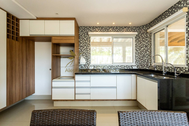 Imagem Apartamento com 3 Quartos à Venda, 245 m² em Alphaville - Santana De Parnaíba