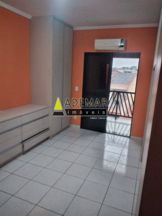 Imagem Casa com 3 Quartos à Venda, em Santa Candida - Diadema Imagem Casa com 3 Quartos à Venda, em Santa Candida - Diadema