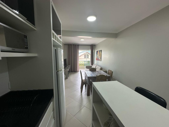 Imagem Apartamento com 2 Quartos para Alugar, 70 m² em Bombas - Bombinhas Imagem Apartamento com 2 Quartos para Alugar, 70 m² em Bombas - Bombinhas