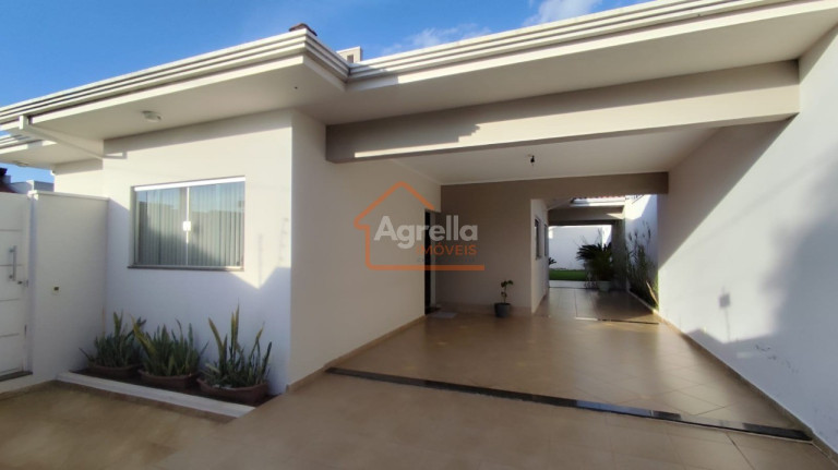 Imagem Casa com 3 Quartos à Venda, 168 m² em Jardim Patrícia - Mogi Mirim Imagem Casa com 3 Quartos à Venda, 168 m² em Jardim Patrícia - Mogi Mirim