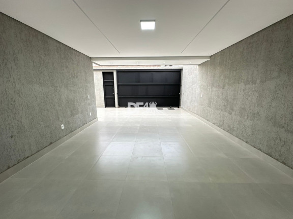 Imagem Casa com 4 Quartos à Venda, 300 m² em Taguatinga Centro (taguatinga) - Brasília Imagem Casa com 4 Quartos à Venda, 300 m² em Taguatinga Centro (taguatinga) - Brasília