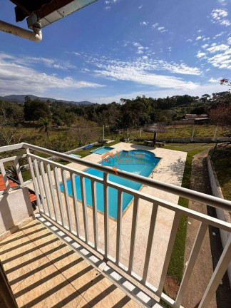 Imagem Chácara com 4 Quartos à Venda, 5.700 m² em Mascate - Nazaré Paulista Imagem Chácara com 4 Quartos à Venda, 5.700 m² em Mascate - Nazaré Paulista