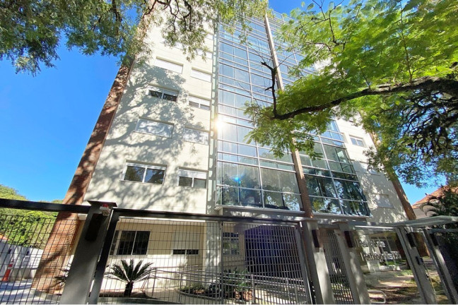 Imagem Imóvel com 3 Quartos à Venda, 104 m² em Petrópolis - Porto Alegre Imagem Imóvel com 3 Quartos à Venda, 104 m² em Petrópolis - Porto Alegre