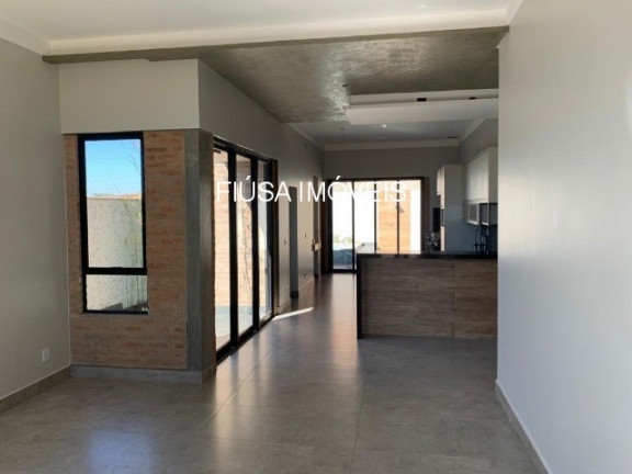 Imagem Casa com 3 Quartos à Venda, em Vila Do Golf - Ribeirão Preto Imagem Casa com 3 Quartos à Venda, em Vila Do Golf - Ribeirão Preto
