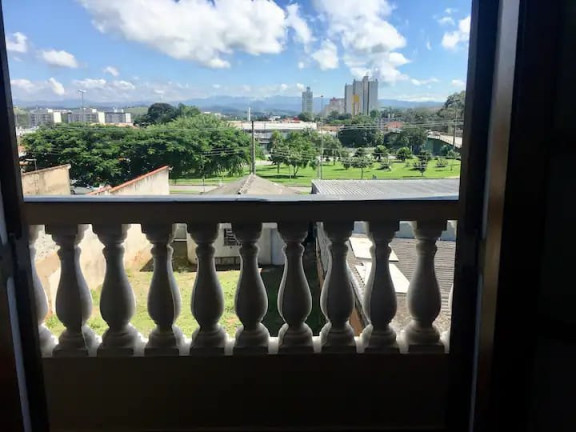 Imagem Casa com 4 Quartos à Venda, 150 m² em Jardim Bela Vista - São José Dos Campos Imagem Casa com 4 Quartos à Venda, 150 m² em Jardim Bela Vista - São José Dos Campos