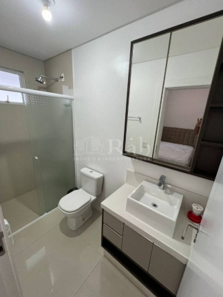 Imagem Apartamento com 3 Quartos para Alugar, 180 m² em Balneário Camboriú