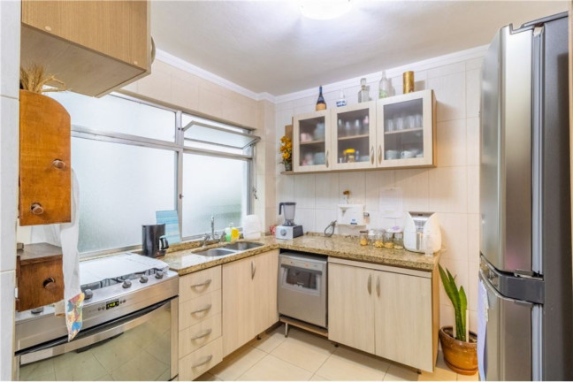 Imagem Apartamento com 3 Quartos à Venda, 91 m² em Cidade Baixa - Porto Alegre Imagem Apartamento com 3 Quartos à Venda, 91 m² em Cidade Baixa - Porto Alegre
