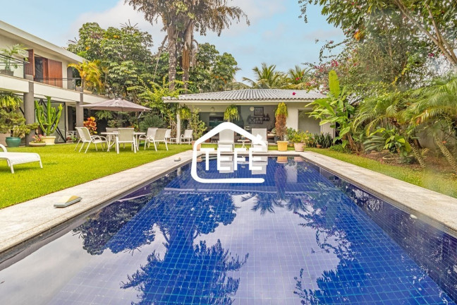 Imagem Casa com 6 Quartos à Venda, 780 m² em Barra Da Tijuca - Rio De Janeiro