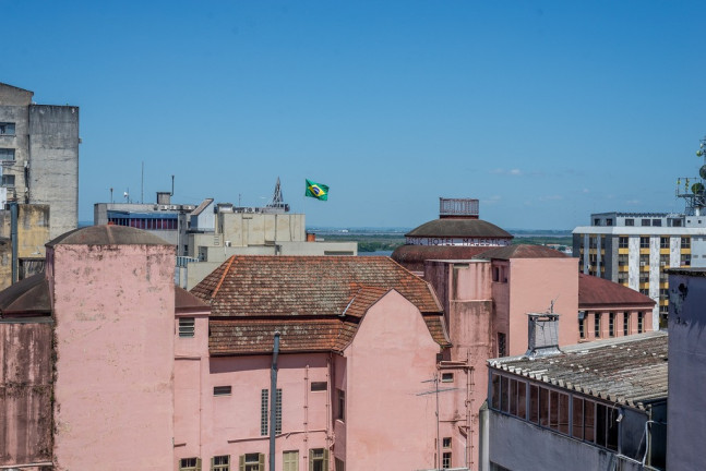 Imagem Imóvel com 1 Quarto à Venda, em Centro Histórico - Porto Alegre Imagem Imóvel com 1 Quarto à Venda, em Centro Histórico - Porto Alegre