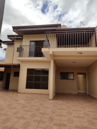 Sobrado com 3 Quartos à Venda, 194 m² em Jardim Antônio Rodrigues E Rodrigues - Votorantim