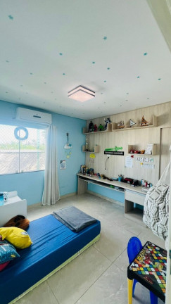 Imagem Casa com 4 Quartos à Venda, 328 m² em Ponta Negra - Manaus Imagem Casa com 4 Quartos à Venda, 328 m² em Ponta Negra - Manaus