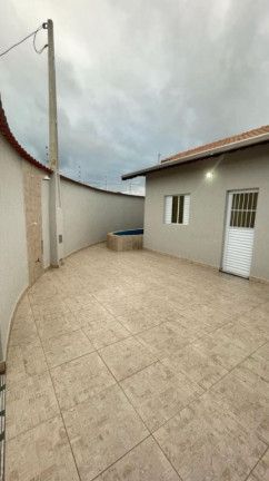 Imagem Casa com 2 Quartos à Venda, 63 m² em Itaguai - Mongaguá