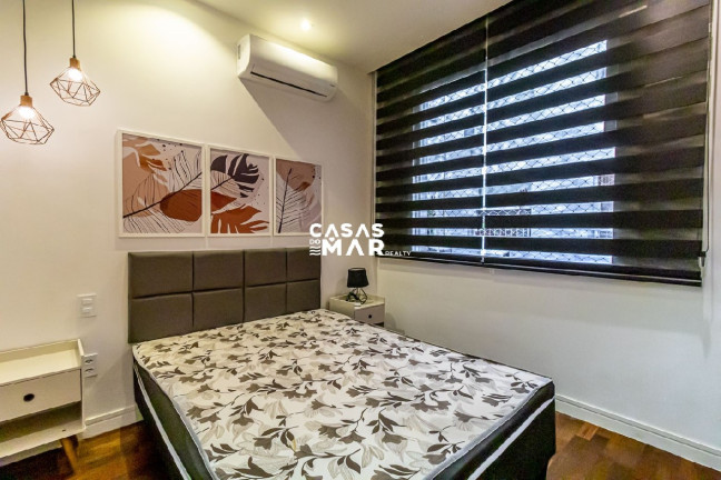 Imagem Imóvel com 2 Quartos à Venda, 80 m² em Copacabana - Rio De Janeiro Imagem Imóvel com 2 Quartos à Venda, 80 m² em Copacabana - Rio De Janeiro