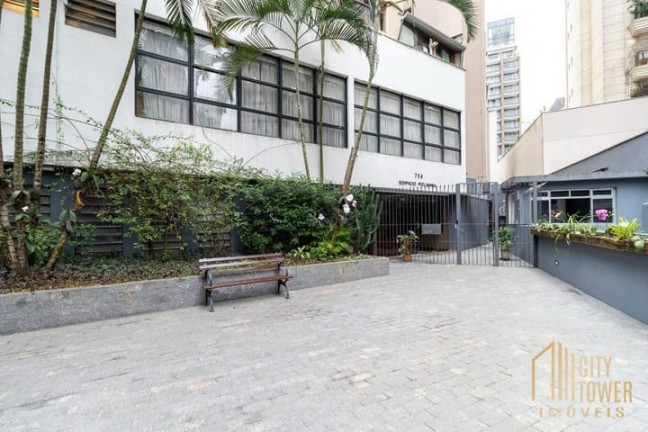Imagem Apartamento com 2 Quartos à Venda, 180 m² em Vila Nova Conceição - São Paulo Imagem Apartamento com 2 Quartos à Venda, 180 m² em Vila Nova Conceição - São Paulo
