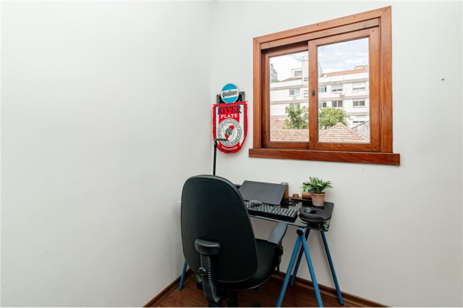 Imagem Apartamento com 2 Quartos à Venda, 116 m² em Moinhos De Vento - Porto Alegre Imagem Apartamento com 2 Quartos à Venda, 116 m² em Moinhos De Vento - Porto Alegre