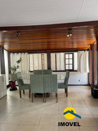 Imagem Casa de Condomínio com 3 Quartos à Venda, 290 m² em Piratininga - Niterói