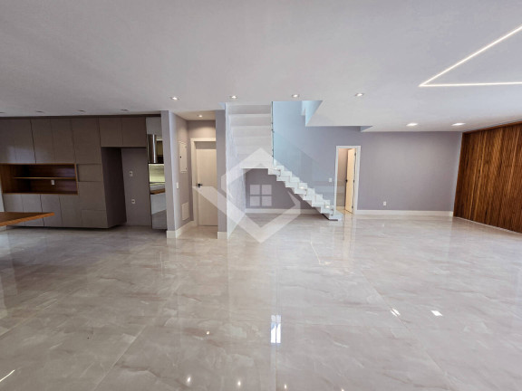 Imagem Casa de Condomínio com 5 Quartos à Venda, 490 m² em Recreio Dos Bandeirantes - Rio De Janeiro Imagem Casa de Condomínio com 5 Quartos à Venda, 490 m² em Recreio Dos Bandeirantes - Rio De Janeiro