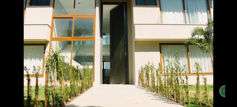 Imagem Casa com 6 Quartos à Venda, 410 m² em Guarajuba - Camaçari
