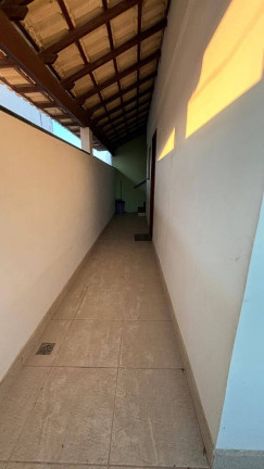 Imagem Casa com 3 Quartos para Alugar, 200 m² em Centro - Araruama