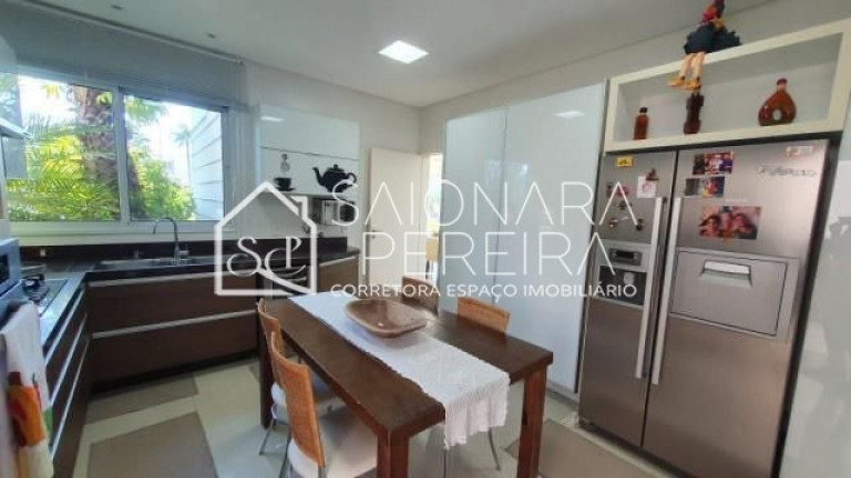 Imagem Casa de Condomínio com 4 Quartos à Venda, 400 m² em Córrego Grande - Florianópolis Imagem Casa de Condomínio com 4 Quartos à Venda, 400 m² em Córrego Grande - Florianópolis
