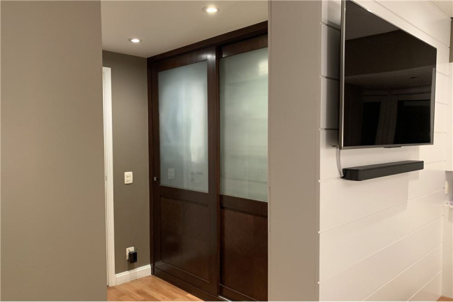 Imagem Imóvel com 3 Quartos à Venda, em Higienópolis - São Paulo Imagem Imóvel com 3 Quartos à Venda, em Higienópolis - São Paulo