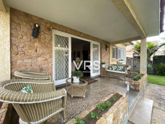 Imagem Casa com 3 Quartos à Venda, 141 m² em Várzea - Teresópolis Imagem Casa com 3 Quartos à Venda, 141 m² em Várzea - Teresópolis