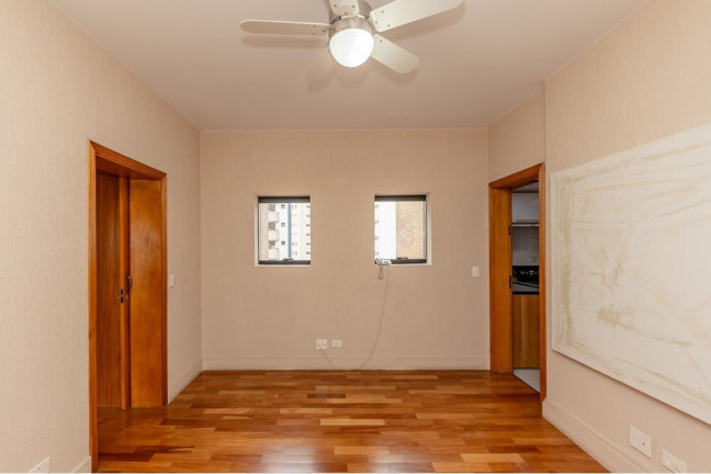 Imagem Imóvel com 4 Quartos à Venda, 247 m² em Vila Suzana - São Paulo Imagem Imóvel com 4 Quartos à Venda, 247 m² em Vila Suzana - São Paulo