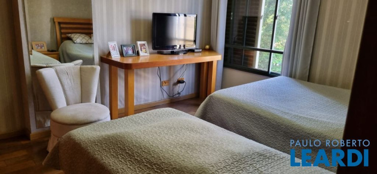 Imagem Apartamento com 4 Quartos à Venda, 198 m² em Vila Assunção - Santo André Imagem Apartamento com 4 Quartos à Venda, 198 m² em Vila Assunção - Santo André