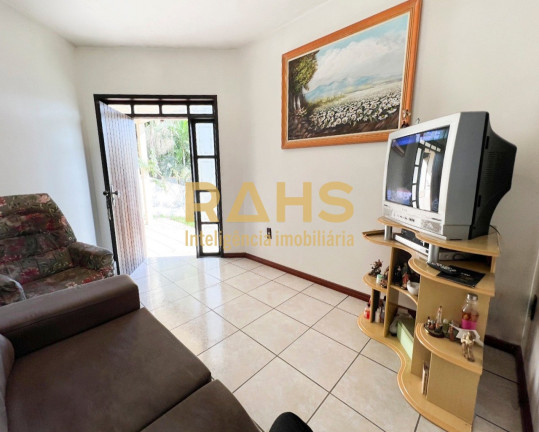 Imagem Casa com 3 Quartos à Venda, 221 m² em Costa E Silva - Joinville Imagem Casa com 3 Quartos à Venda, 221 m² em Costa E Silva - Joinville