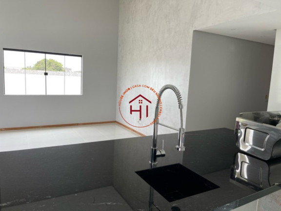 Imagem Casa com 3 Quartos à Venda, em Guarajuba (monte Gordo) - Camaçari Imagem Casa com 3 Quartos à Venda, em Guarajuba (monte Gordo) - Camaçari