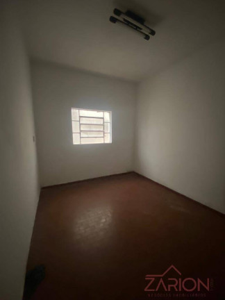 Imagem Casa com 3 Quartos à Venda,  em Centro - Taubaté
