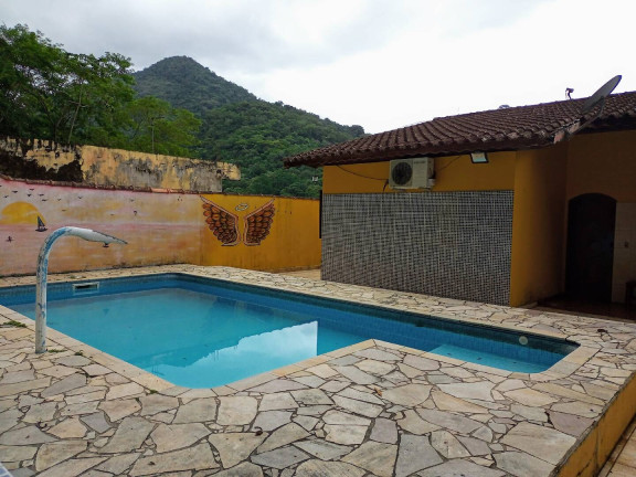 Imagem Casa com 3 Quartos à Venda, 330 m² em Massaguaçu - Caraguatatuba Imagem Casa com 3 Quartos à Venda, 330 m² em Massaguaçu - Caraguatatuba