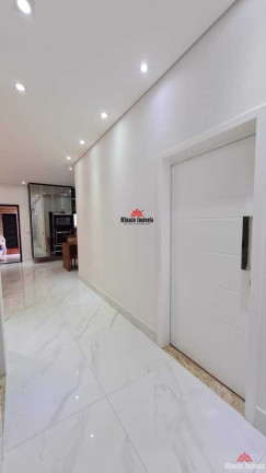 Imagem Sobrado com 4 Quartos à Venda, 253 m² em Medeiros - Jundiaí Imagem Sobrado com 4 Quartos à Venda, 253 m² em Medeiros - Jundiaí
