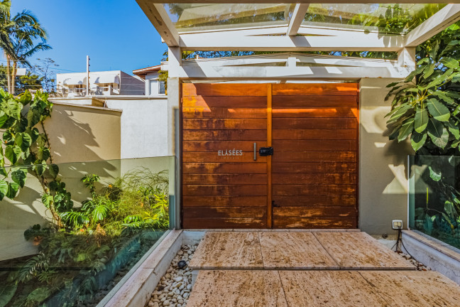 Imagem Sobrado com 4 Quartos à Venda, 878 m² em Jardim Guedala - São Paulo Imagem Sobrado com 4 Quartos à Venda, 878 m² em Jardim Guedala - São Paulo