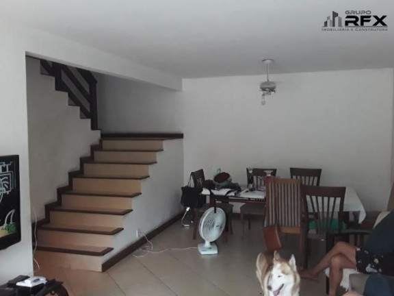 Imagem Casa com 3 Quartos à Venda, 220 m² em São Francisco - Niterói Imagem Casa com 3 Quartos à Venda, 220 m² em São Francisco - Niterói