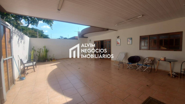 Imagem Casa com 4 Quartos à Venda, 240 m² em Jardim Satélite - São José Dos Campos Imagem Casa com 4 Quartos à Venda, 240 m² em Jardim Satélite - São José Dos Campos