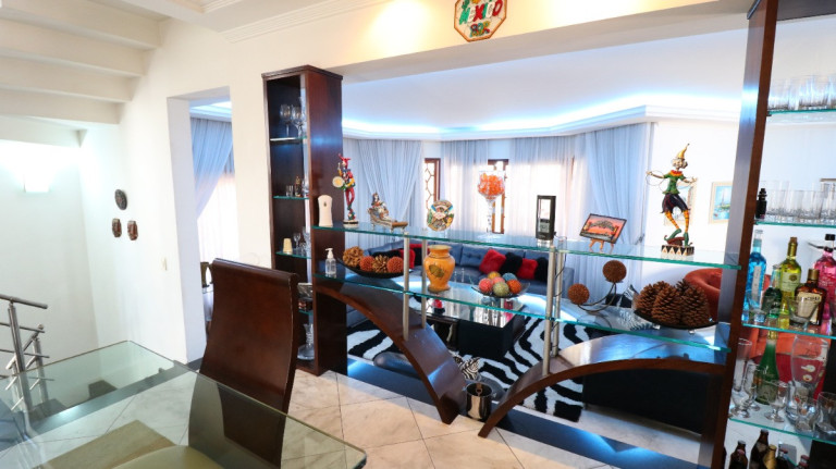 Imagem Casa de Condomínio com 5 Quartos à Venda, 444 m² em Tucuruvi - São Paulo