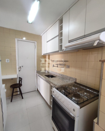 Imagem Apartamento com 2 Quartos à Venda, 62 m² em Copacabana - Rio De Janeiro