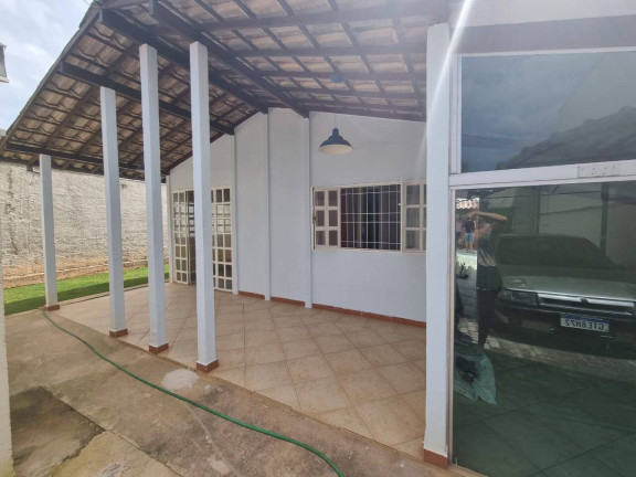 Imagem Casa com 2 Quartos para Alugar, 180 m² em Havaí - Belo Horizonte Imagem Casa com 2 Quartos para Alugar, 180 m² em Havaí - Belo Horizonte