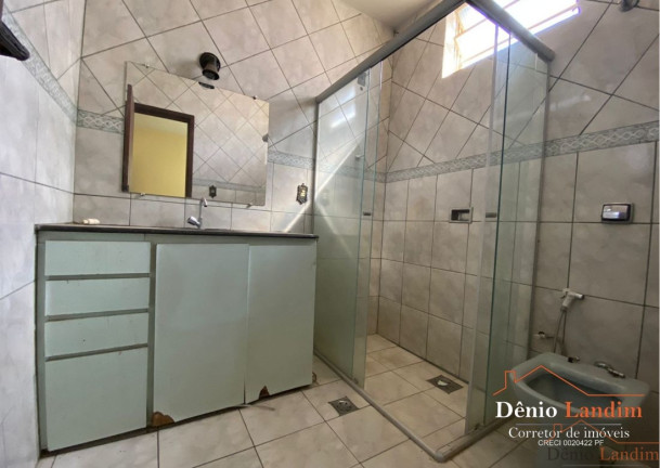 Imagem Casa com 3 Quartos à Venda, 250 m² em São José - Montes Claros