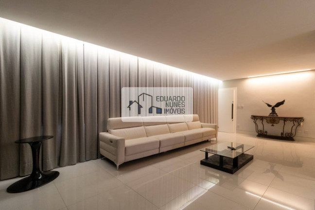 Imagem Apartamento com 2 Quartos à Venda, 164 m² em Lourdes - Belo Horizonte Imagem Apartamento com 2 Quartos à Venda, 164 m² em Lourdes - Belo Horizonte