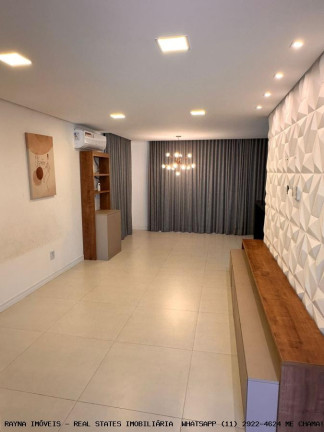 Imagem Casa à Venda, 360 m² em Fazenda Rodeio - Mogi Das Cruzes Imagem Casa à Venda, 360 m² em Fazenda Rodeio - Mogi Das Cruzes