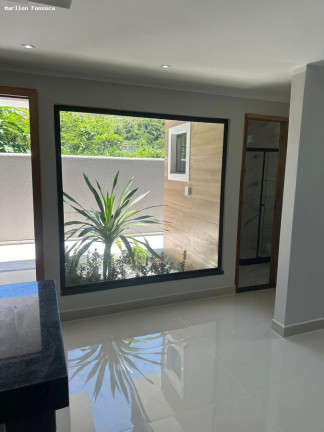 Imagem Casa com 2 Quartos à Venda, 86 m² em Praia Itaipuaçu - Maricá Imagem Casa com 2 Quartos à Venda, 86 m² em Praia Itaipuaçu - Maricá