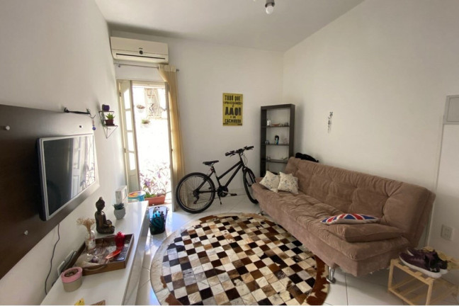 Imagem Apartamento com 1 Quarto à Venda, 39 m² em Menino Deus - Porto Alegre Imagem Apartamento com 1 Quarto à Venda, 39 m² em Menino Deus - Porto Alegre