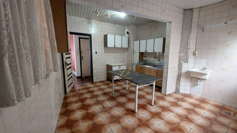 Imagem Apartamento com 3 Quartos à Venda, 120 m² em Centro - Curitiba Imagem Apartamento com 3 Quartos à Venda, 120 m² em Centro - Curitiba