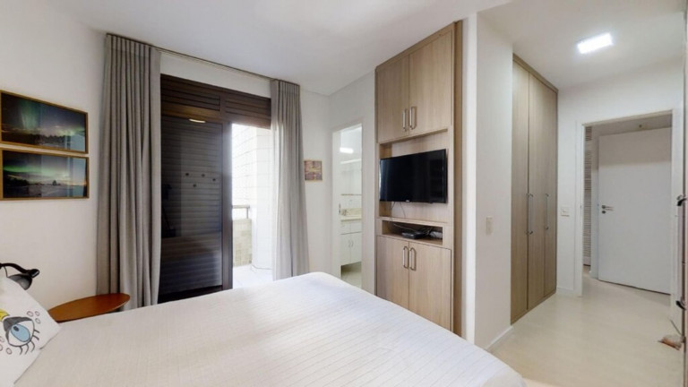 Imagem Imóvel com 3 Quartos à Venda, 121 m² em Moema - São Paulo Imagem Imóvel com 3 Quartos à Venda, 121 m² em Moema - São Paulo