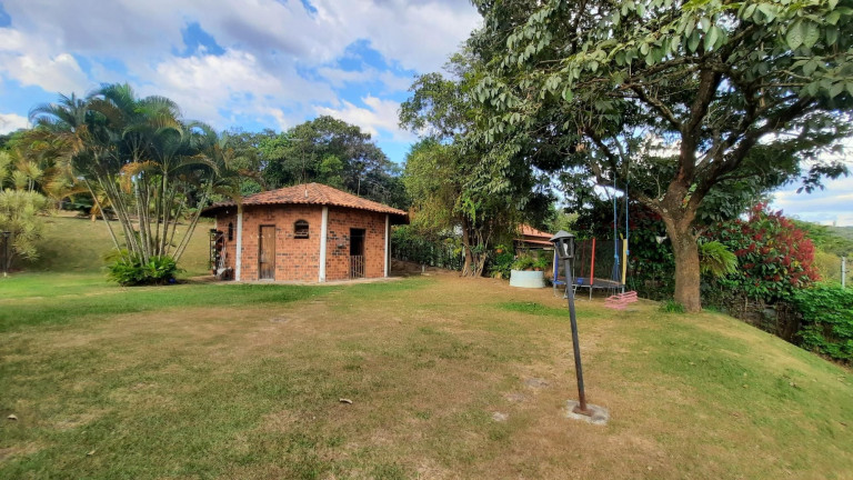 Imagem Imóvel com 3 Quartos à Venda, 230 m² em Estância Do Sereno Ptb - Betim Imagem Imóvel com 3 Quartos à Venda, 230 m² em Estância Do Sereno Ptb - Betim